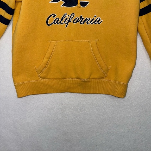 Hollister women’s hoodie size medium yellow - Read condition - Picture 4 of 12